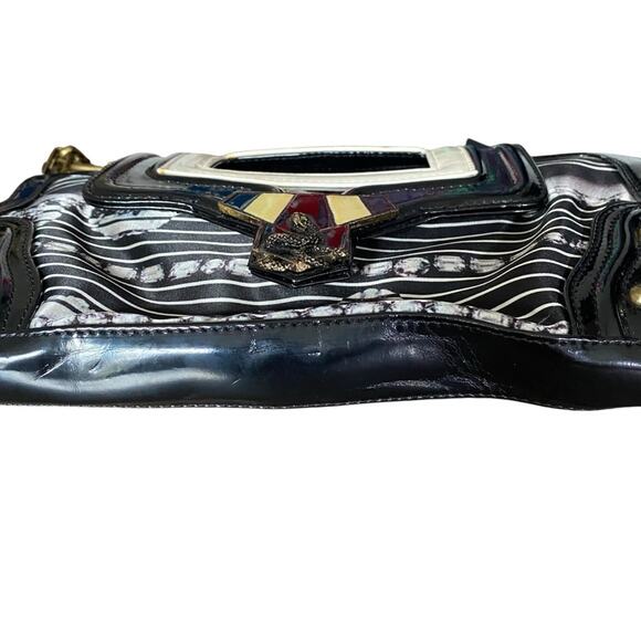 Roberto Cavalli Class NWTs Vintage Black Patent Leather Purse Chain Strap - Picture 6 of 15